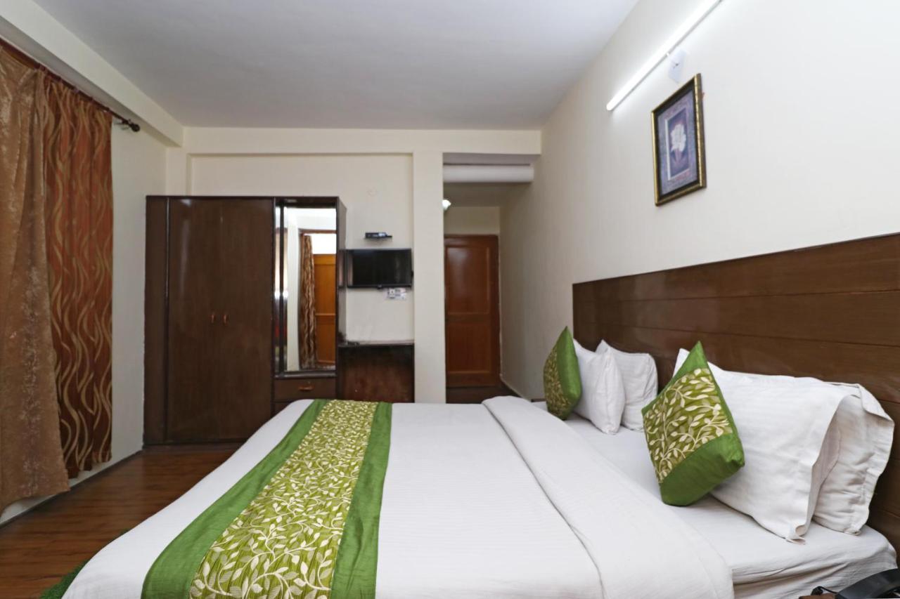 Hotel Vanson Villa - Near Connaught Place Ню Делхи Екстериор снимка